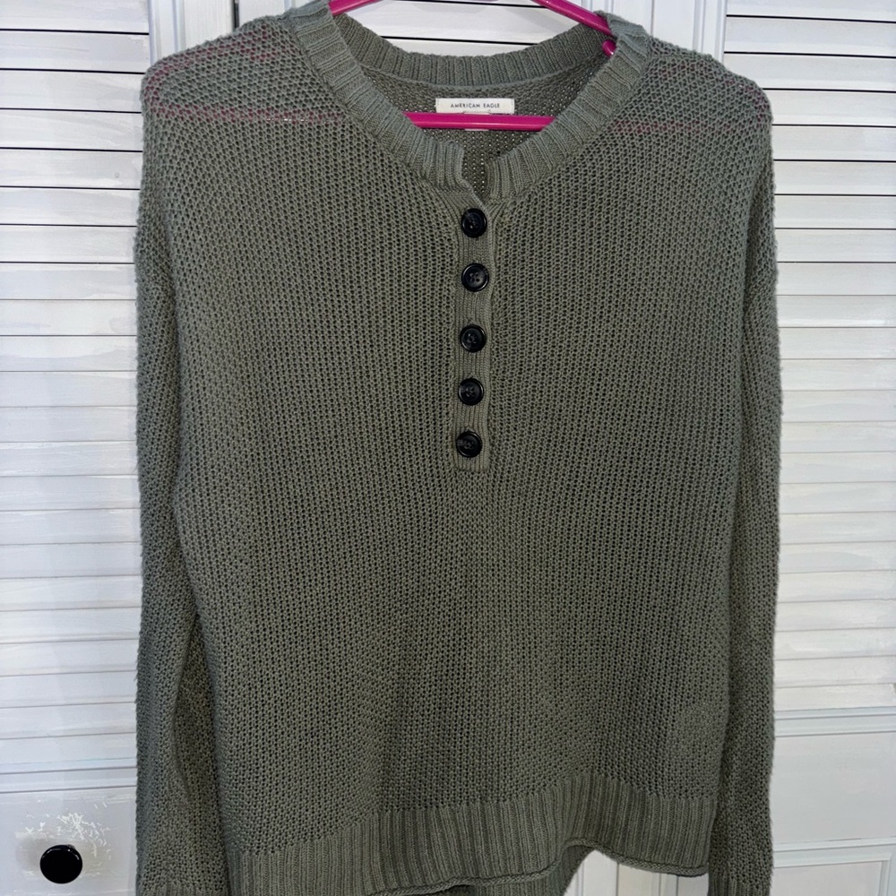 American Eagle green sweater